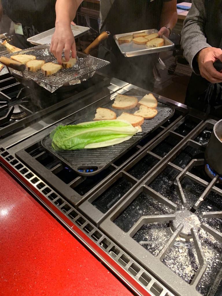 Lettuce on the grill pan.