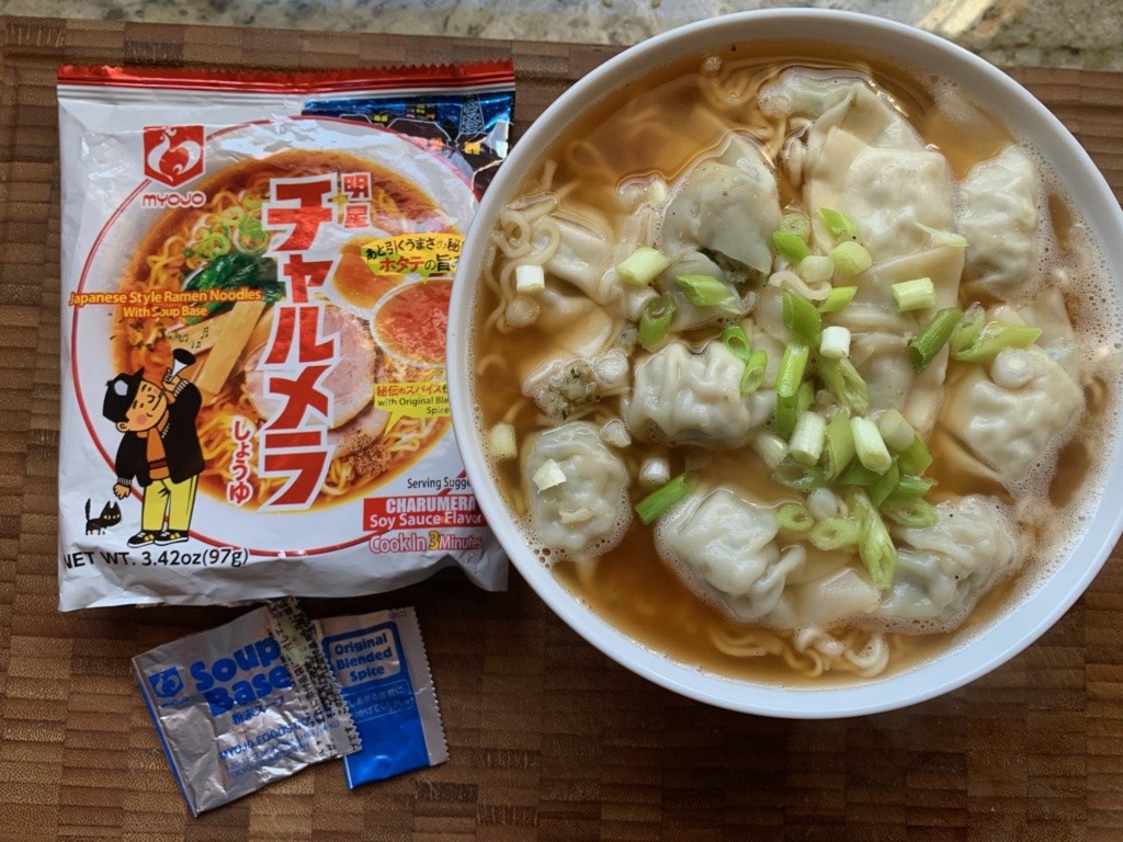 Photo of the noodle and soup packaging and a bowl of soup.