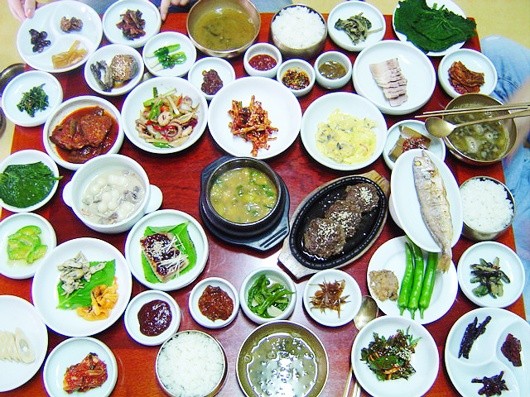 How to Eat Korean Banchan—and a Guide to the Most Iconic Dishes - AFAR