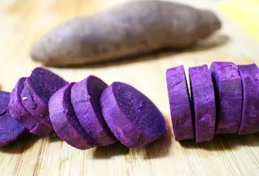 Japanese Purple Sweet potato 1 LBExcellent yields and flavor